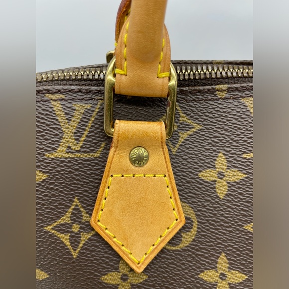 Louis Vuitton Alma Monogram HandBag - Picture 12 of 16